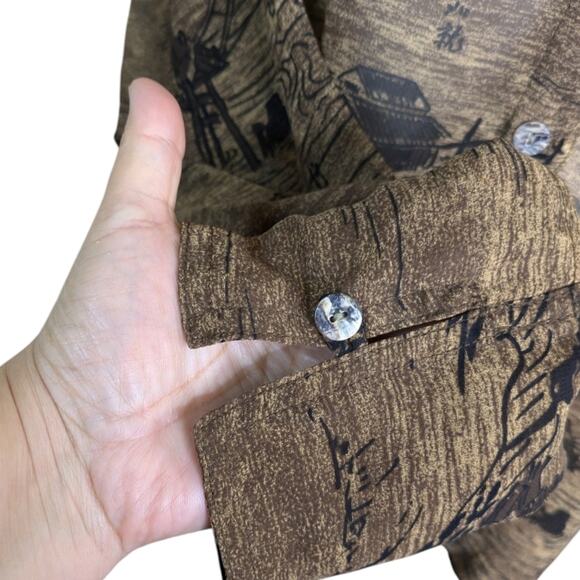 Chico's Asian Print Sheer Brown Mandarin Collar Button Calligraphy Top Small - Picture 4 of 10